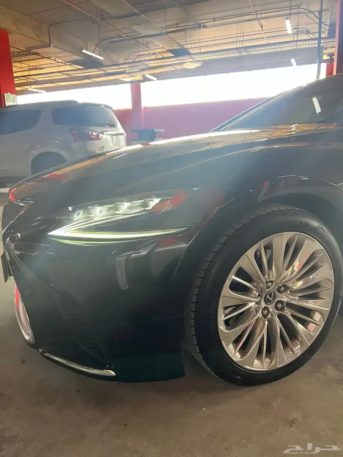 لكزس LS500 مديل 2018 1