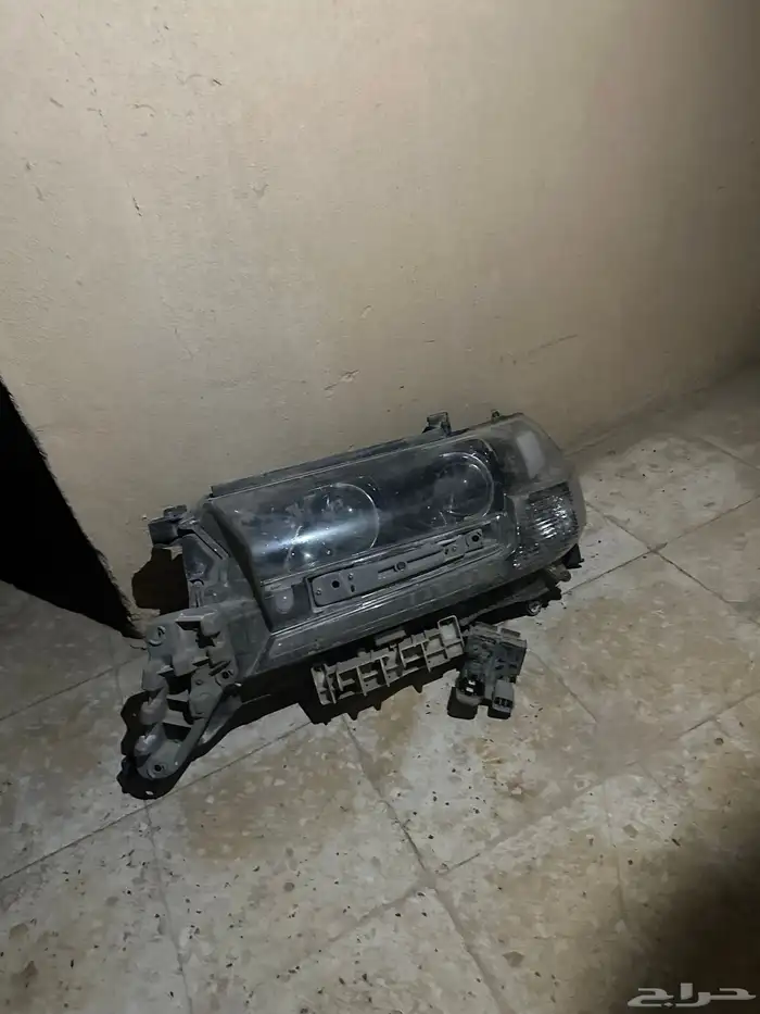 شمعه جيب لكزز وصطبات لندكروز وصدام انترا جديد 0