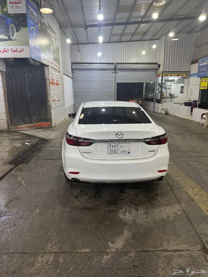 مازدا 2023 ابيض ماشيه 41 ألف 9