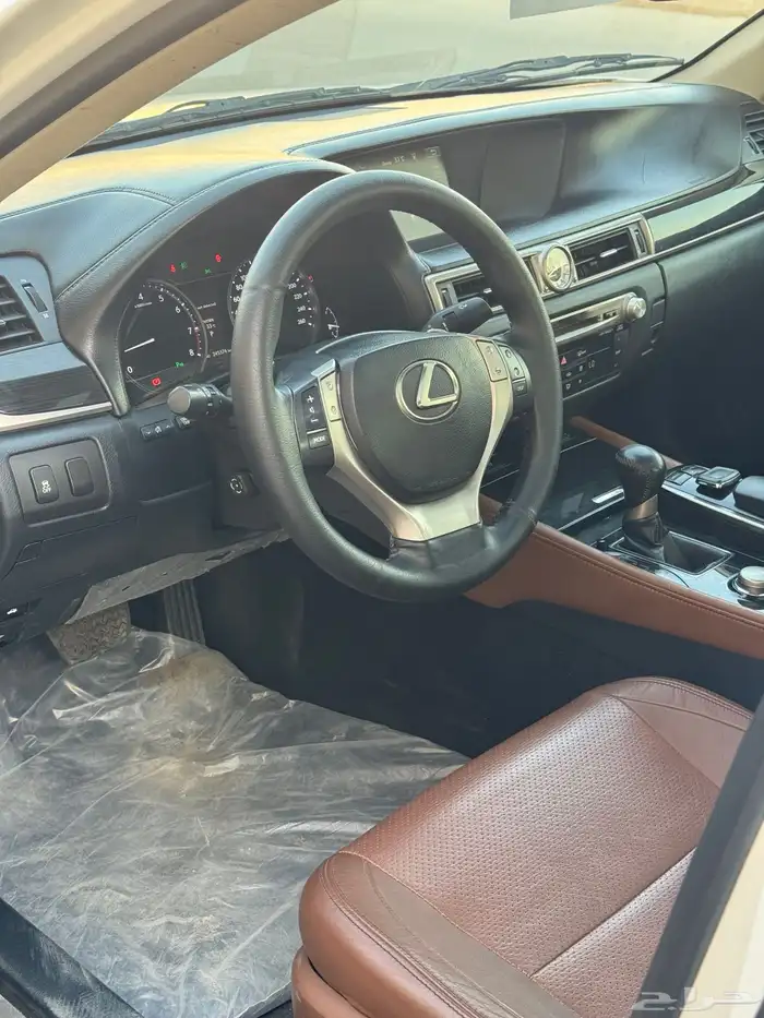 لكزس GS 2015 13