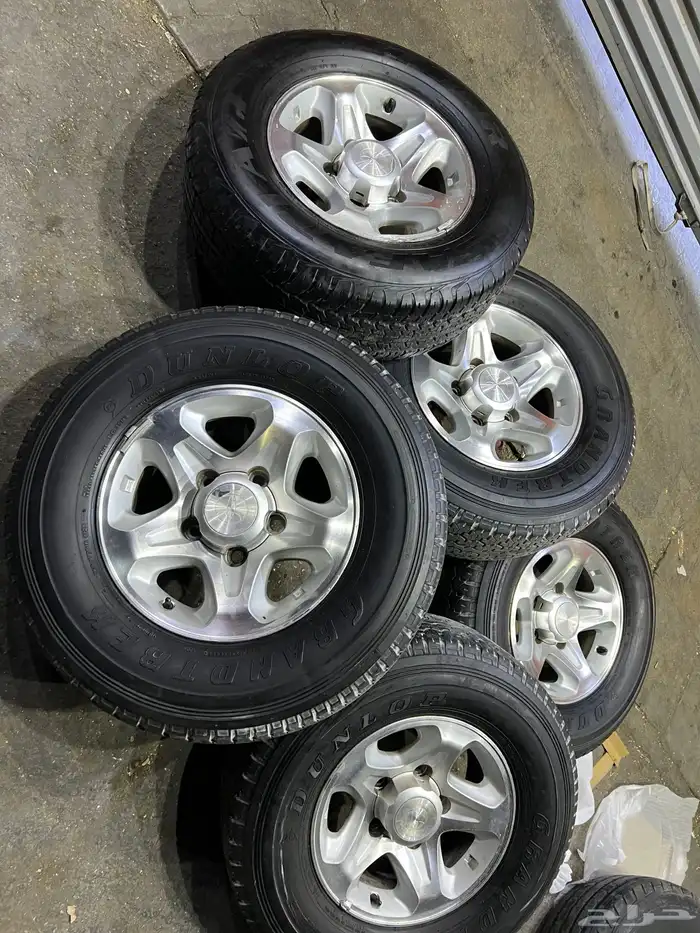 جنوط رفرف اصلي مع دلوب  وكاله مقاس 265.70.16 3