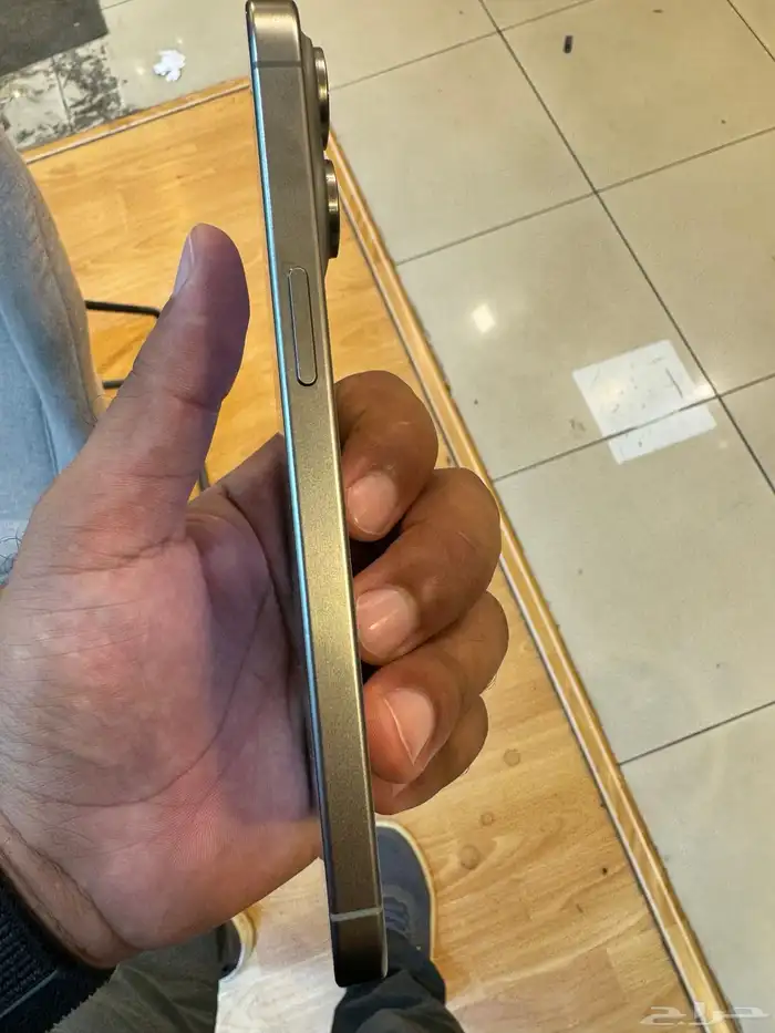 آيفون 15 برو مكس 256بطاريه 94 للبيع اللون الطبيعي 0