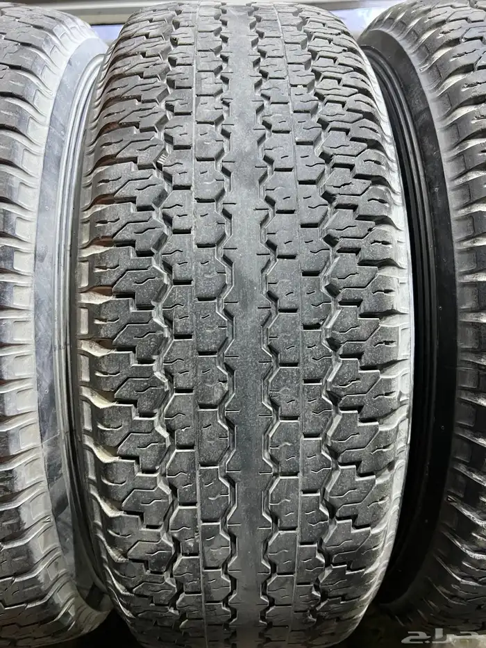 جنوط رفرف اصلي مع دلوب  وكاله مقاس 265.70.16 11