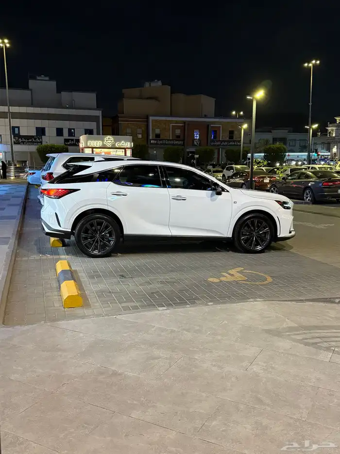 جيب لكزس RX مديل 2023 Fاسبورت نظيف جدا ب اكياس الوكالة 0