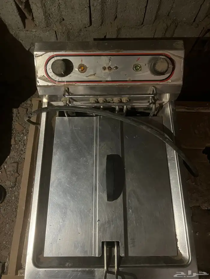 مكينة برست   بطاطس   عجانه   مدخنه   مغاسل   ثلاجة عرض 22