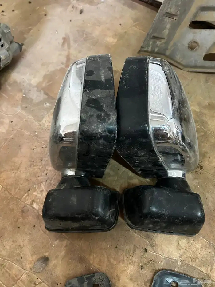 اغراض للبيع ددسن - ربع - هايلوكس 26