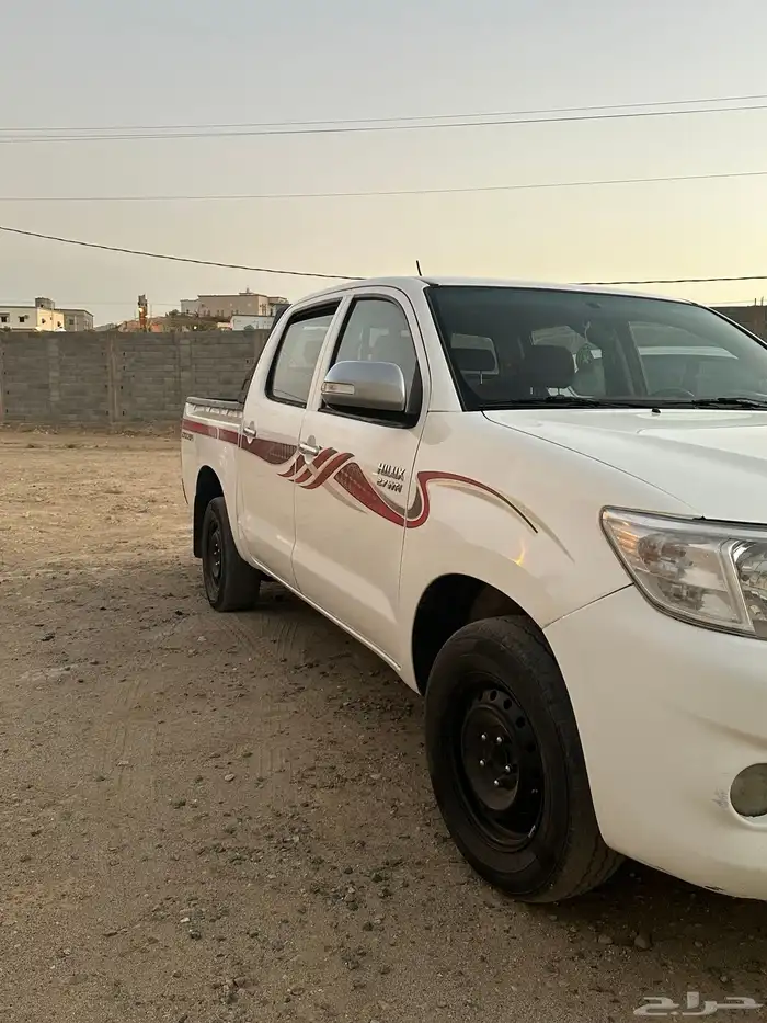 هايلكس 2013 1