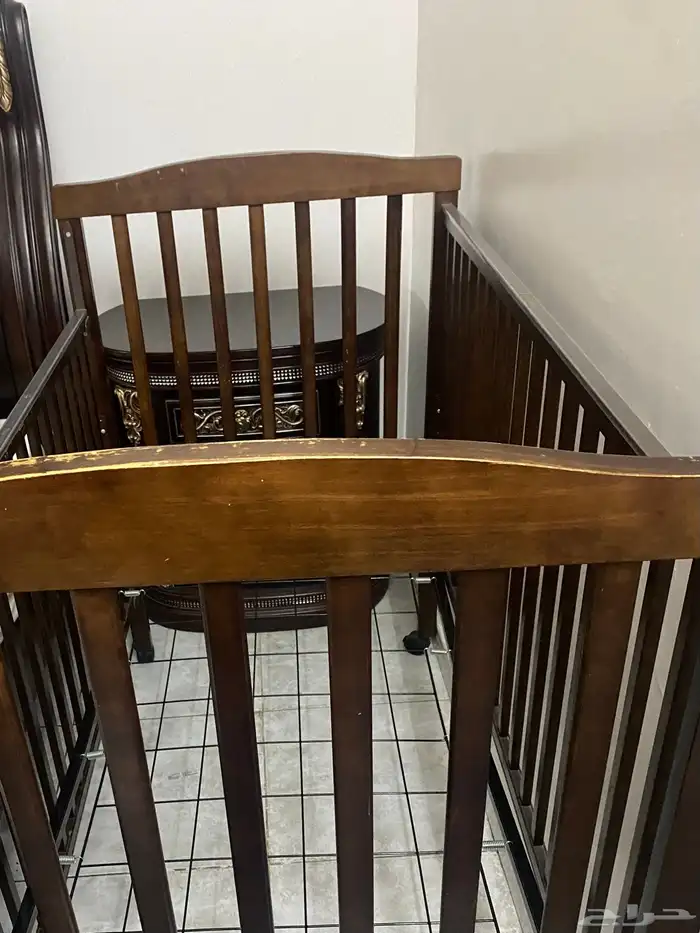 سرير من سنتربوينت مع مرتبة ولحاف 0