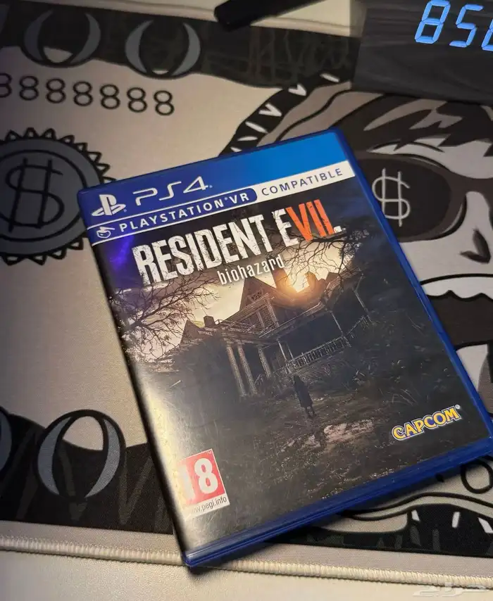 شريطين ريزدنت ايفل للبيع 2