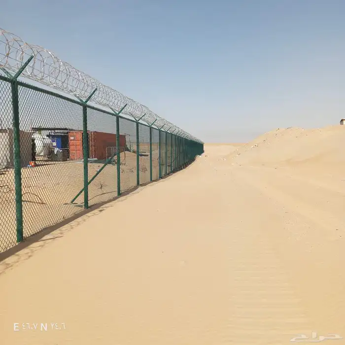 شبوك مزارع وملاعب وسياج امنيه 4