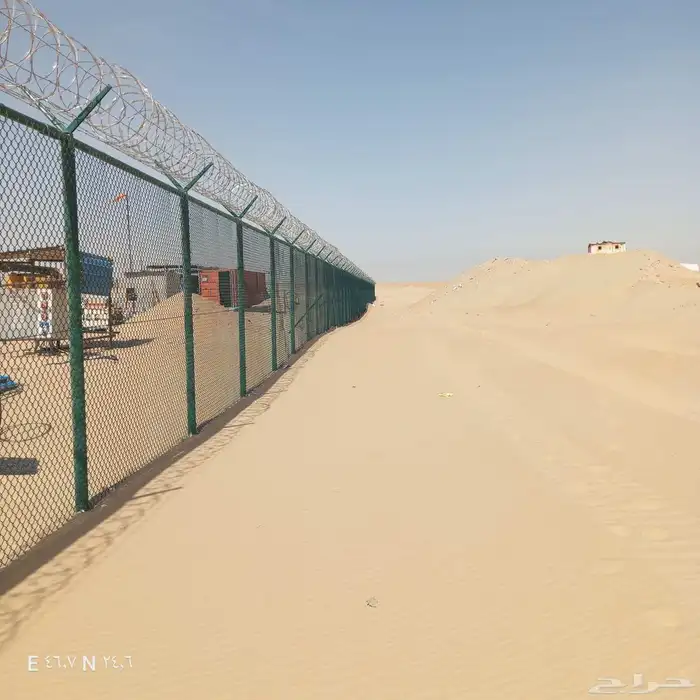 شبوك مزارع وملاعب وسياج امنيه 3