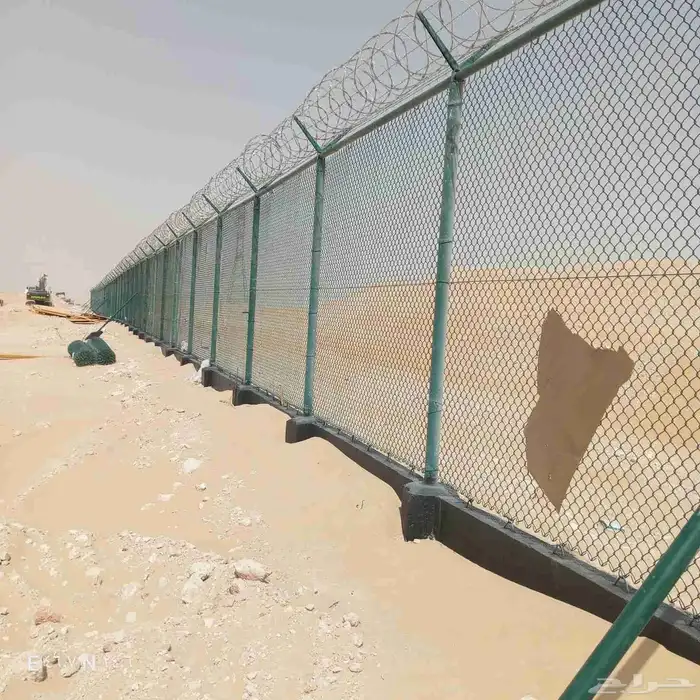 شبوك مزارع وملاعب وسياج امنيه 8