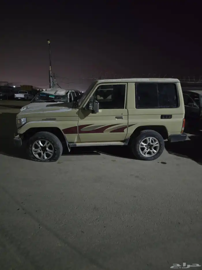 جيب 2006 تشليح قطع غيار 0