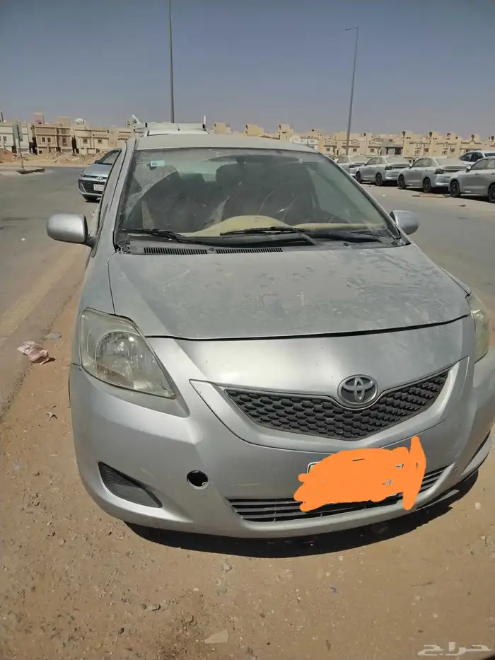 للبيع سيارة يارس موديل 2008 جير عادي نضيف السعر 15الف 0