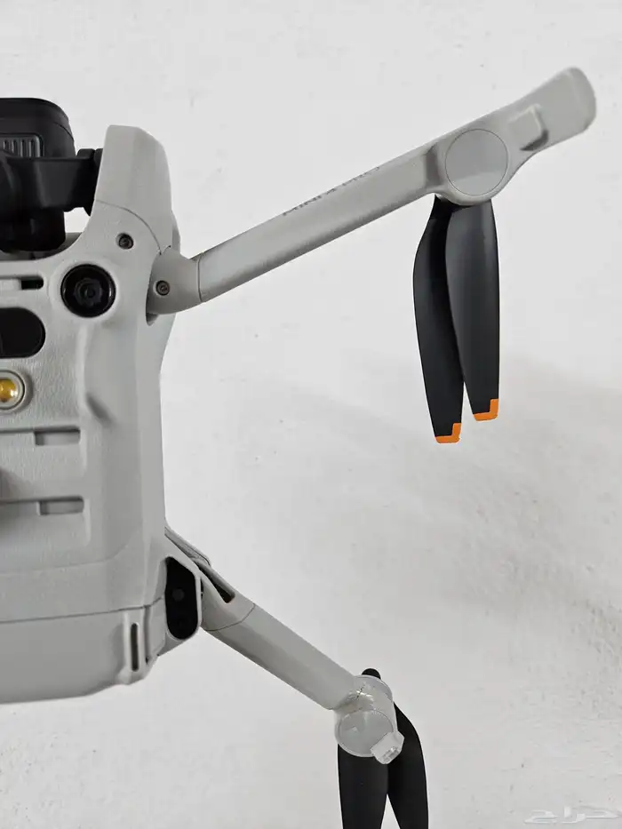 للبيع درون dji mini 4 pro combo plus 17