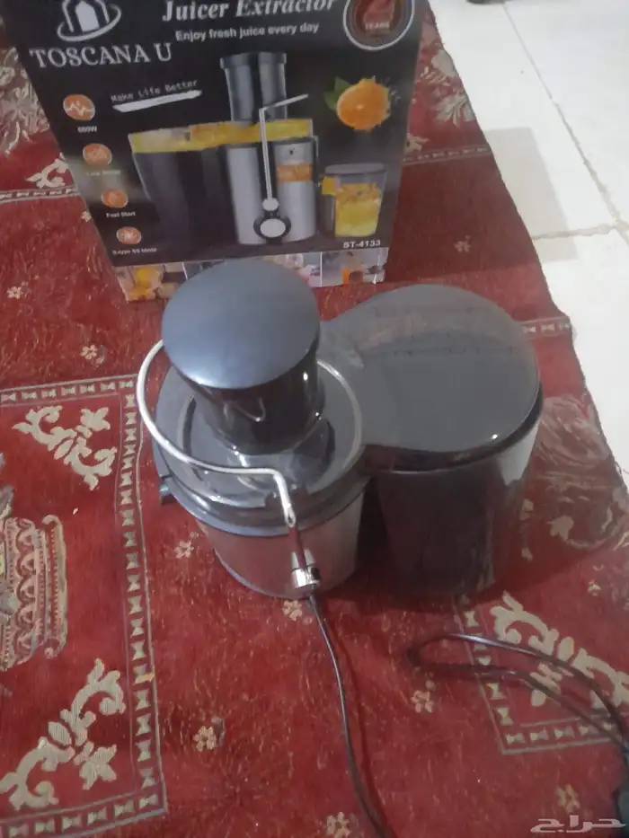 Electrical Vegitible and Fruit Juicer with power of 800 watt 0