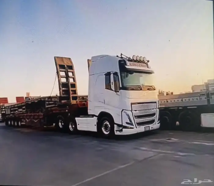 لوبد متواجد المدينة ينبع لنقل المعدات لكل المناطق للايجار 0