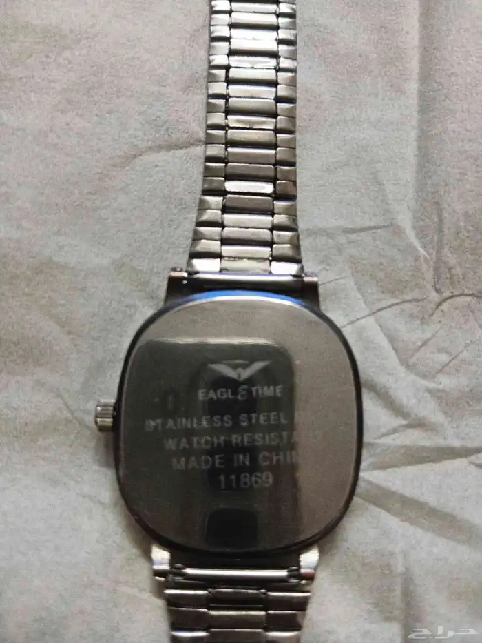 quartz ساعة بلون اخضر داخلي eagle time 2