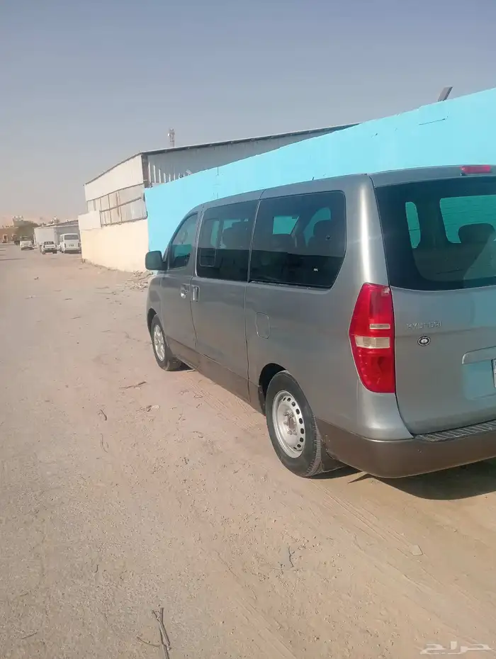 سياره H12013قير اتوماتيك قير ماكينه شاصي مكيف شرط 3