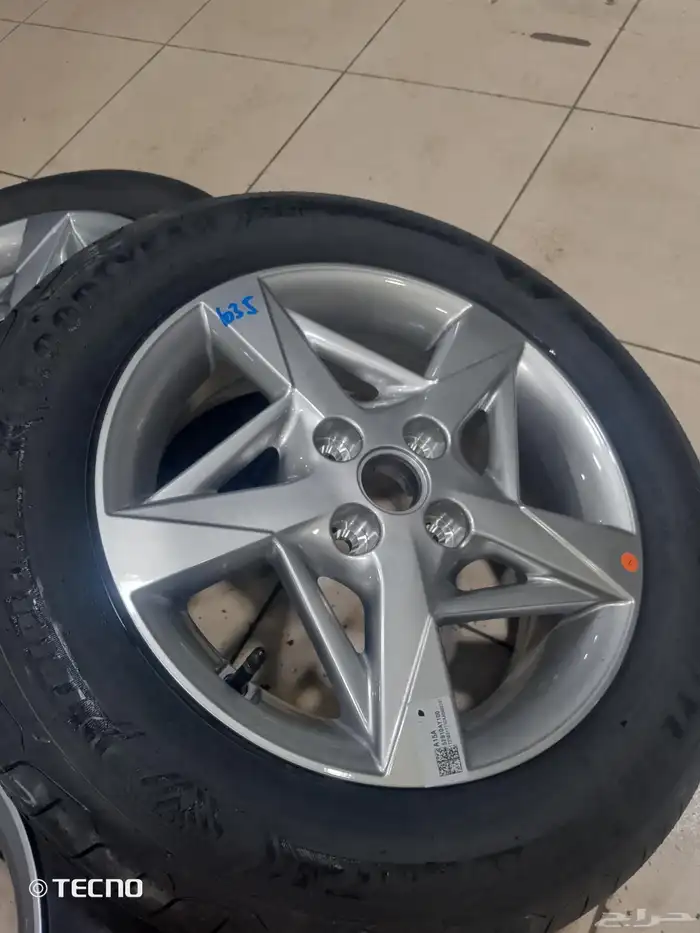 5 جنوط اكسنت أصلي وكاله معى كفرات جودير 2025 4