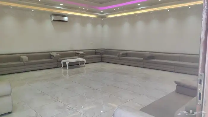 شالهات للبيع بالرميده امام الجامعه الجديده 1