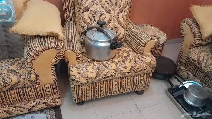 اثاث منزلي للبيع المستعجل 4