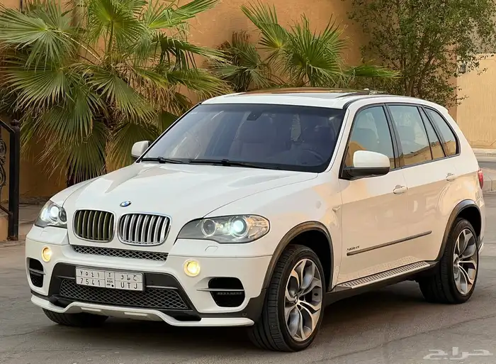 بي ام دبليو X5 2013 (بحالة ممتازة) 0