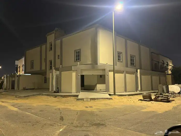 شقق تمليك وملاحق للبيع 2