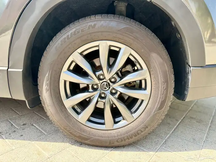 للبيع جيب مازدا cx9 خليجي 2021 4