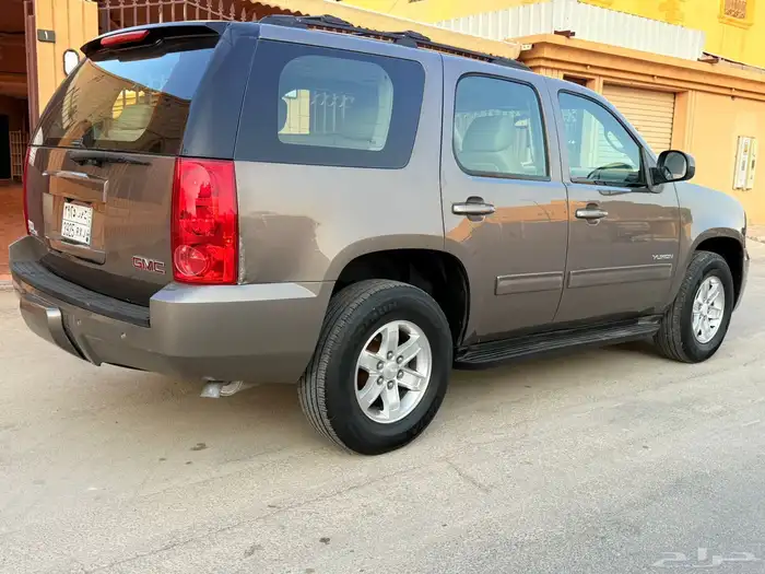 جمس يوكن بدون دبل ( نظيف ) 4