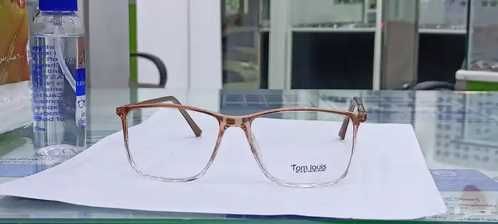 نظارات طبية 21