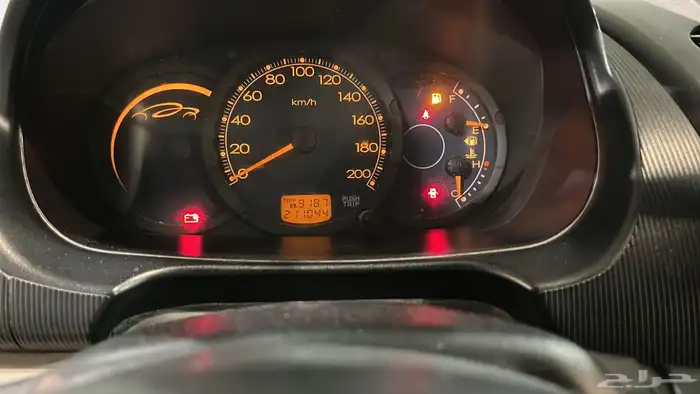 موستبيشي L200 4