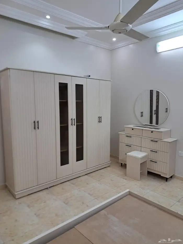 غرف نوم جديدة من المصنع 0