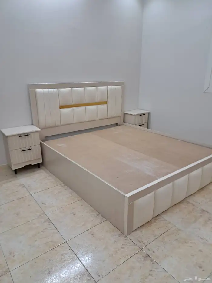 غرف نوم جديدة من المصنع 1