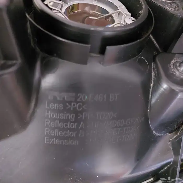 قطع غيار شمعه يارس يمين السائق تايلندي 2014-2017 6