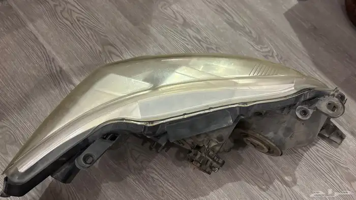 شمعة كورلا 2013 اصلي وكاله بحاله ممتاز 1