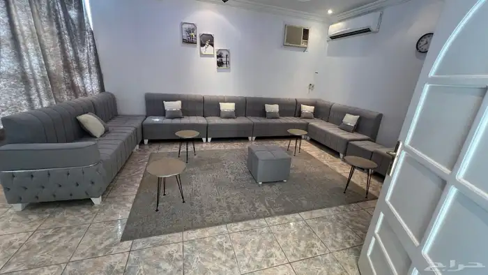 كنب نظيف جدا 0