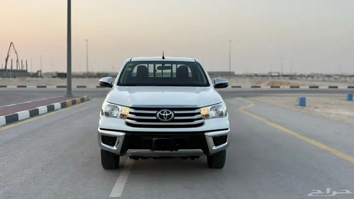 هايلكس غمارتين 2022 ماشي 98 كم سعودي 2