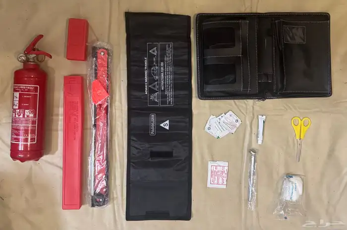 للبيع شنطة إسعافات اوليه جديده لم تستخدم سياره كيا 2