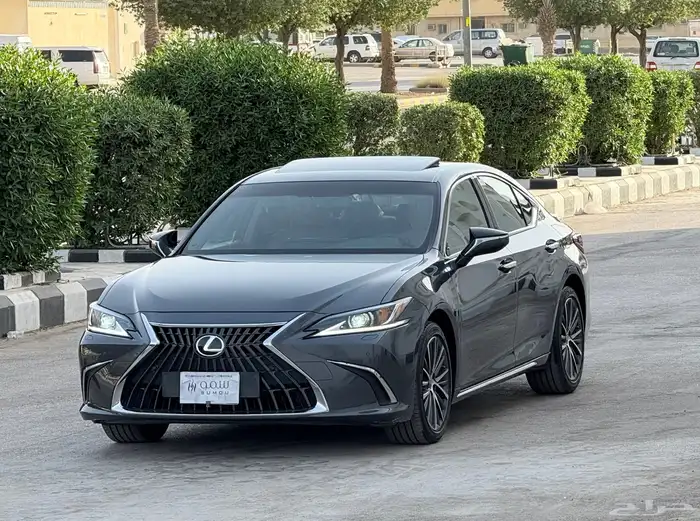 لكزس Es250 فل كامل موديل 2023 3