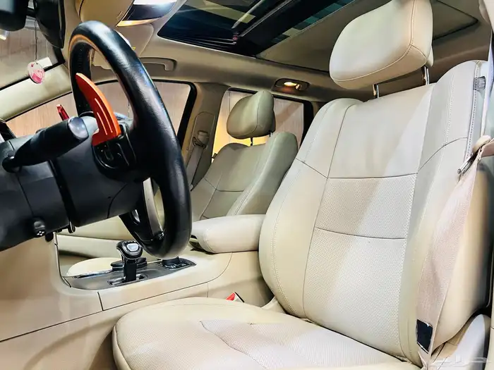 جراند شيروكي 2014 لمتد V8 ( بحاله ممتازه ) 9