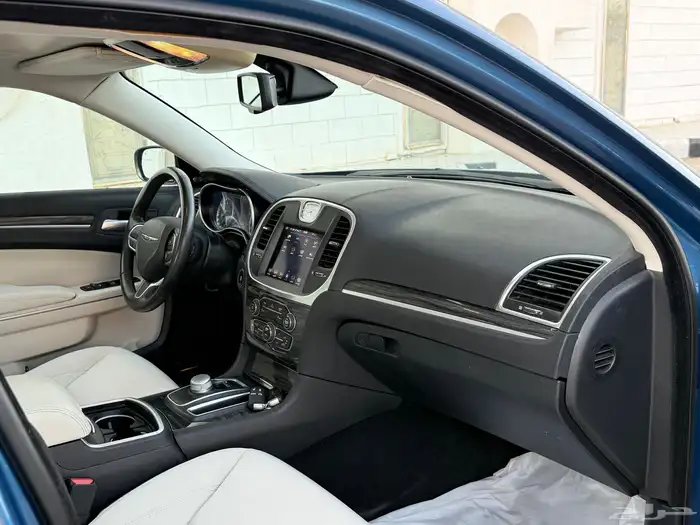 كرايزلر موديل 2021 c300 لميتد شرطط بالكامل 21