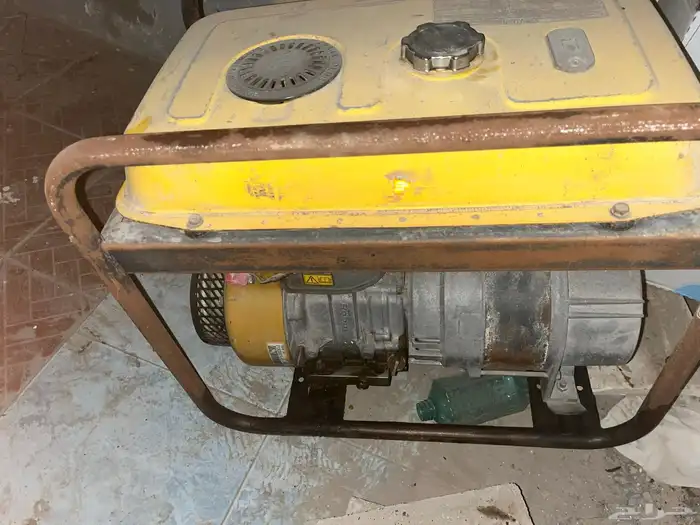 مطور كهرباء للبيع شغال ما في أي شيء 1