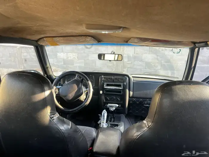 للبيع جيب شيروكي سبورت موديل 2000 0