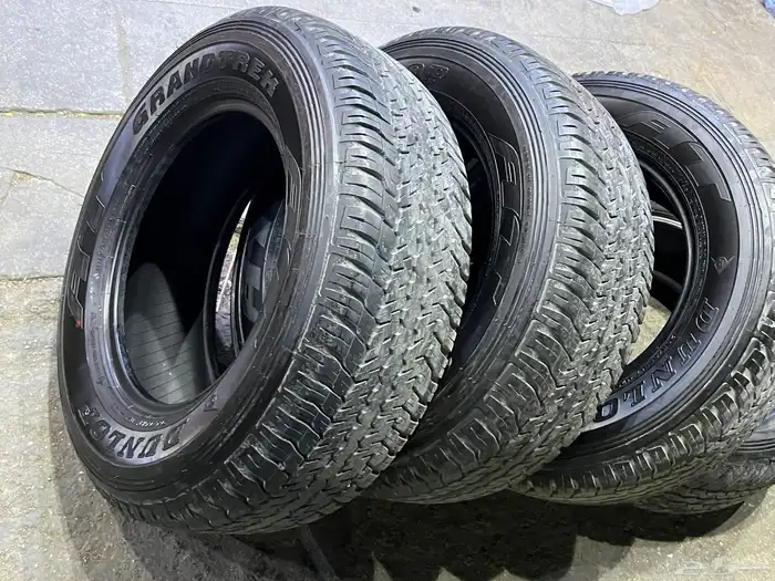 كفرات دنلوب وكاله برادو وفرشنال مقاس 265 65 17 25