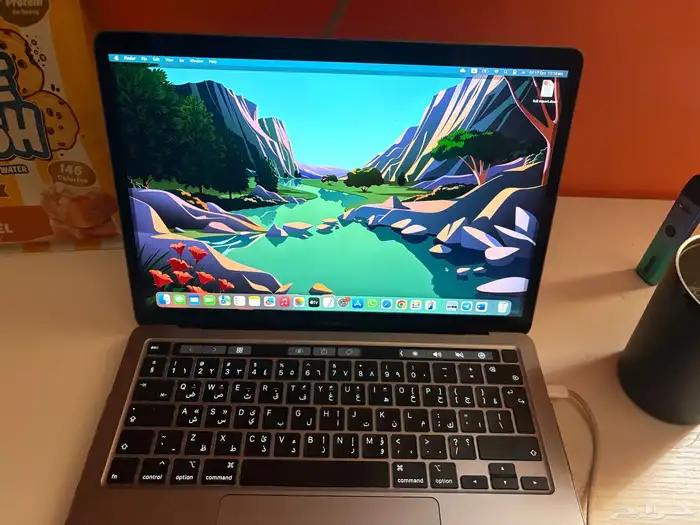 ماك بوك برو 2020 16 GB 8