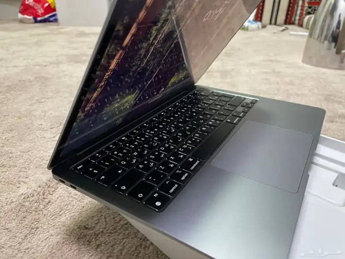 لابتوب ماك بوك اير m1 بسعر مغري 2