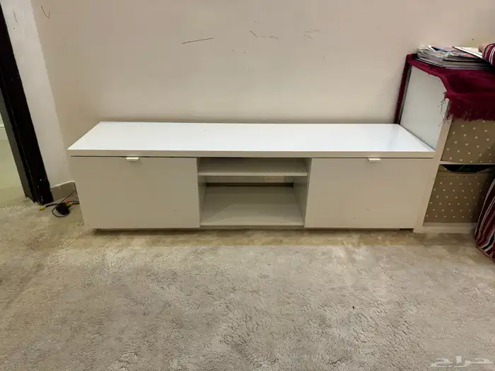 طاولة تلفزيون 2