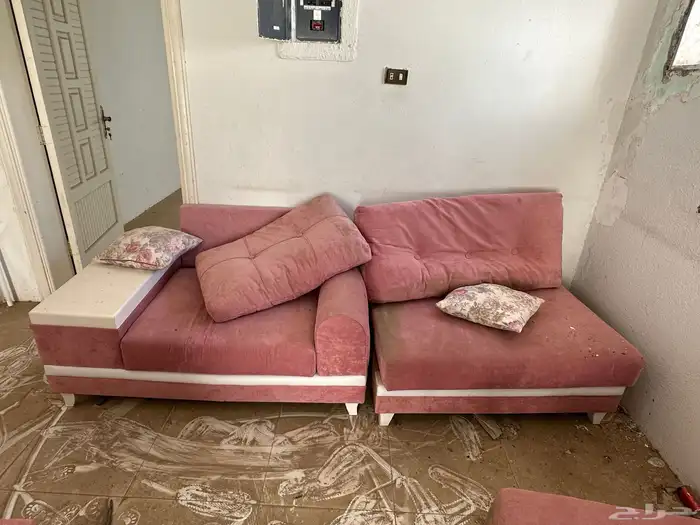 كنب حرف L مستخدم للبيع 0