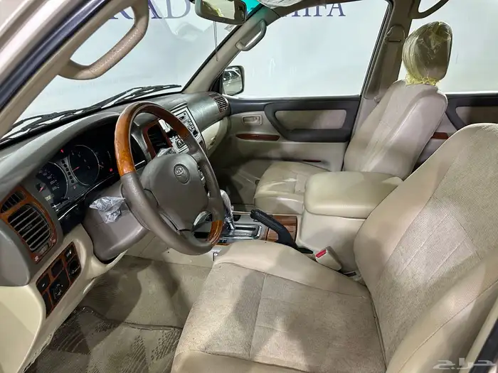 تويوتا لاندكروزر 2006 GXR سعودي 15